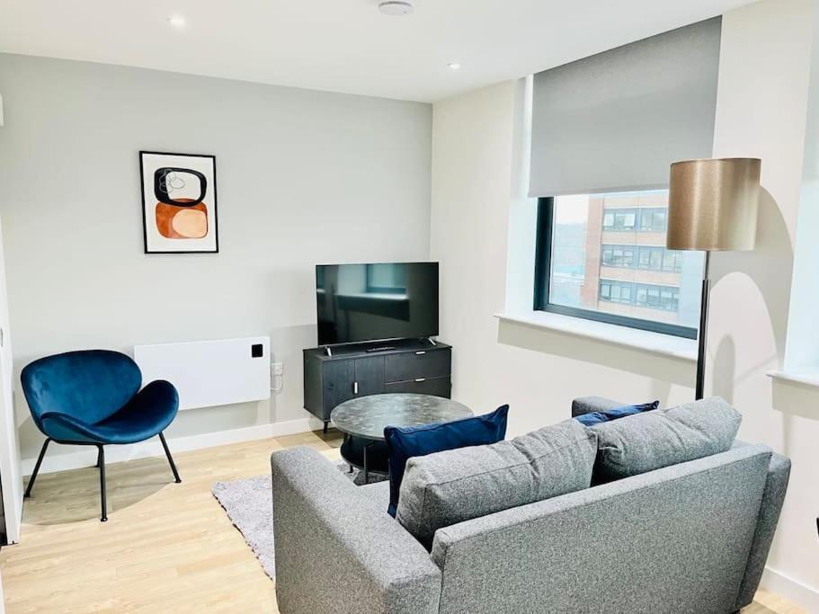 Modern One Bedroom Apartment Near Old Trafford Stadium مانشستر المظهر الخارجي الصورة